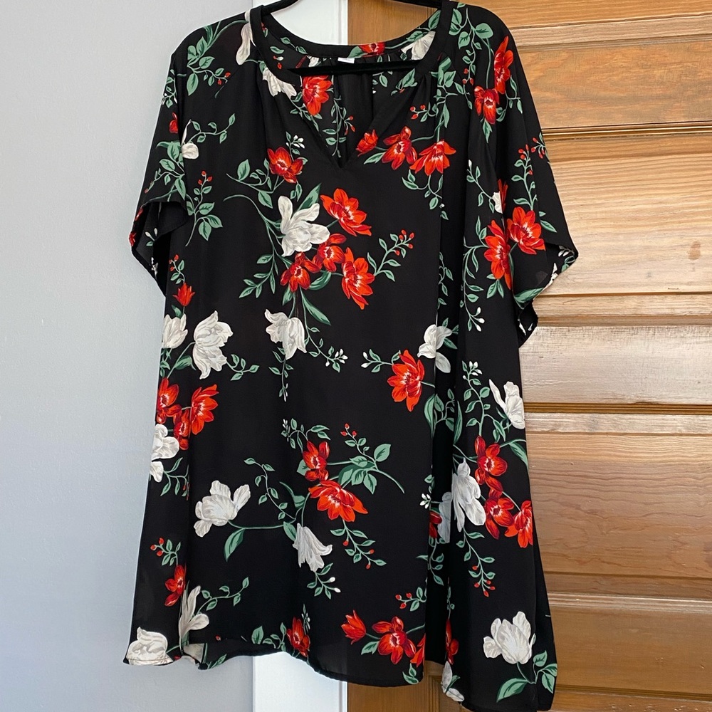 Old Navy Floral Top size 4x